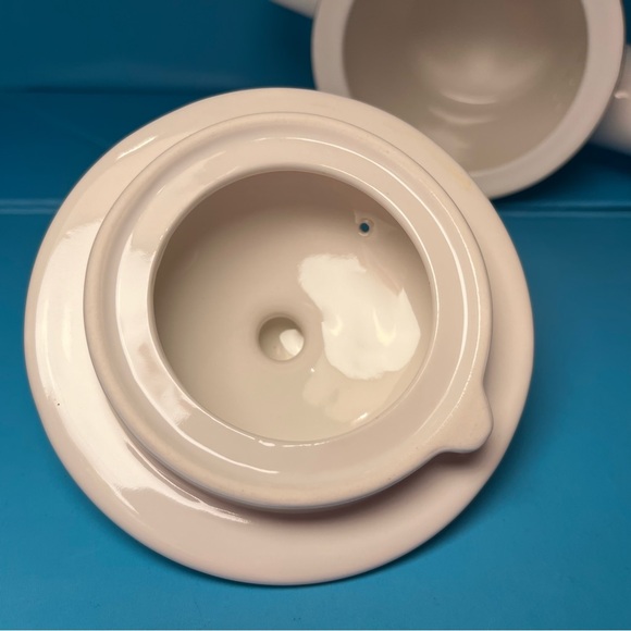 Tim Hortons “Always Fresh” Teapot - Picture 5 of 6